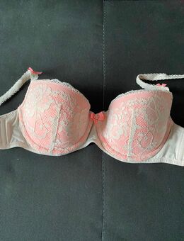 Sexy hunkemöller BH in tollem Zustand 75C schönes Körbchen - Stuttgart