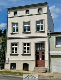 Die richtige Lage für Ihre Familie!! Gepflegtes Stadthaus in Grimmen. - Grimmen