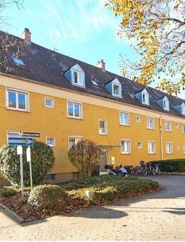 Mitten drin! Praktische 3-Zimmer-Dachgeschosswohnung - Friedrichshafen