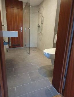 WÜ/Gerbrunn : lukrative Steuervorteile/Erstbezug nach Sanierung/Terrassenwhg.mit 2xTG/im Grünen - Gerbrunn