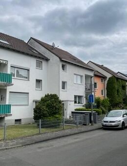 Sankt Augustin-Mitte, Mehrfamilienwohnhaus mit 3 Wohnungen, Garage u. Wintergarten - Sankt Augustin