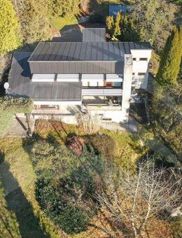 Wohnen mit Weitblick in exklusiver Lage auf einem großem Parkgrundstück! - Landshut