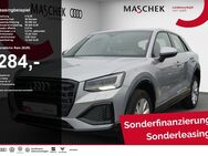 Audi Q2, Advanced 40 TFSI Black R-C, Jahr 2024 - Wackersdorf