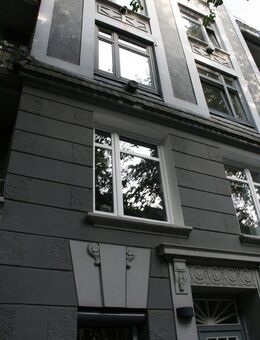 2-ZiWhg mit Balkon, Wohnküche, Ost-Balkon, WG-geeignet, I.OG, dreif.isolFenster - Hamburg