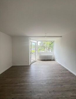 Sanierung demnächst abgeschlossen! 1-Zimmer-Wohnung! - Eckernförde
