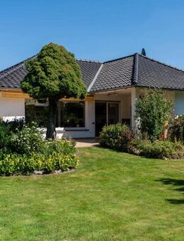 Kapitalanlage mit Konzept: Top-Modernisiertes Einfamilienhaus in Villenlage - Heusenstamm