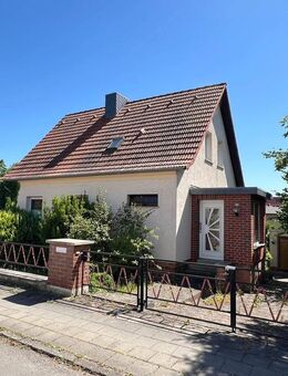 freistehendes Einfamilienhaus in ruhiger Wohnlage - Aschersleben