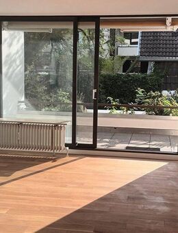 4 Zimmer Traumwohnung in Ruhiglage, komplett renoviert, in Lindenthal, 2 Bäder, Terrasse, Küche, Keller, Tiefgaragenplatz - Köln