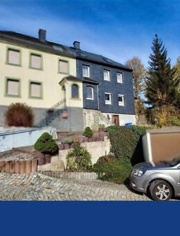 Ihr Rückzugsort im Grünen: Charmante Doppelhaushälfte mit Blick ins Glück - Bad Lobenstein