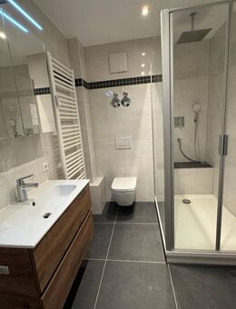 Traumwohnung! Neu und modern - 3 Zimmer mit Balkon - Zwickau