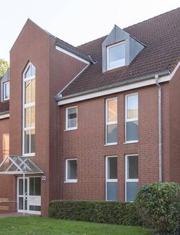 Teilsanierte 2-Zimmer-Wohnung mit neuem Laminatboden in ruhiger Wohnanlage! - Salzgitter