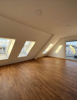 Modernes Wohnen im Stadtzentrum - 3 Zimmer Penthousewohnung - Singen (Hohentwiel)