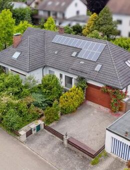 Sanierungsprojekt: Ein- bis Dreifamilienhaus - derzeit ca. 250 m² mit Erweiterungsoption auf ca. 360 m² - Altdorf (Nürnberg)