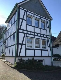 Wiehl fußläufig 4 Zimmer, Küche,Diele Bad Garage Garten - Wiehl