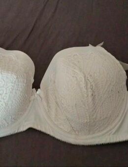 Weißer BH mit Spitze - Coburg