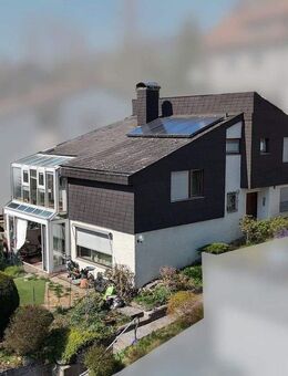 Großzügiges Einfamilienhaus, 5,5 Zimmer, ca. 158 qm, Leonberg-Silberberg, unverbaute Südlage - Leonberg (Baden-Württemberg)