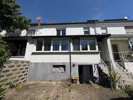 ***Achtung Handwerker***renovierungsbedürftiges, zentral gelegenes Reihenmittelhaus - Frankfurt (Main)