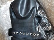 Aufblasbare Latex Fäustlinge Handschuhe - Augsburg