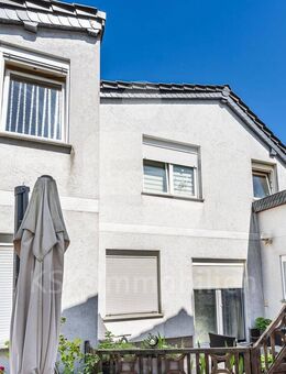 Wohnen & Investieren in Köln: Renditestarkes Wohn- und Geschäftshaus mit weiterem Einfamilienhaus! - Köln