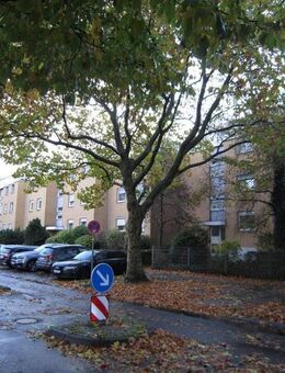 Charmante 4-Zimmer-Wohnung mit Balkon, Einbauküche und Gäste-WC in Hannover-Mühlenberg - Hannover