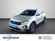 VW T-Roc, 1.0 TSI Move APP, Jahr 2023 - Saarbrücken