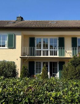 Elegante Stadtresidenz - Zweifamilienhaus mit Garten, Garage & modernster Technik - Neuburg (Donau)