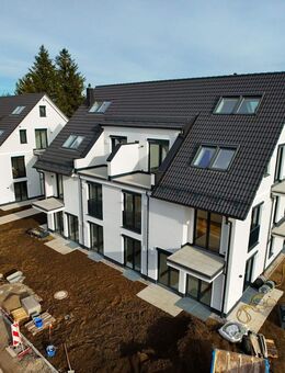 QUALTITÄT + KOMFORT ! Moderne 3-Zimmer-NEUBAU-Wohnung mit 2 Balkonen - München
