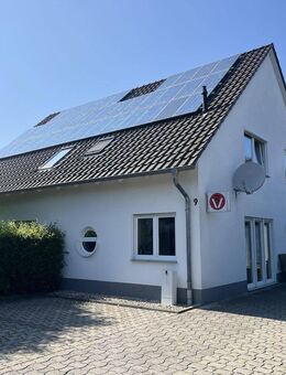 Vielseitige Immobilie mit Praxisräumen und separater Wohneinheit! - Northeim