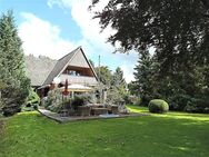 **REDUZIERTER PREIS** Parkgrundstück--Südlage--großer 60er Jahre Rotklinker--Garage und Gartenhaus - Elpersbüttel