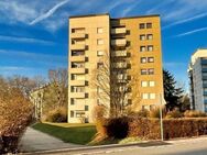 Straubing-Ost: Bezugsfertige Wohnung mit eindrucksvollem Blick über die Stadt - Straubing Zentrum
