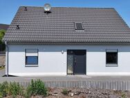 Modernes Einfamilienhaus mit Garage und Außenstellplatz - Bettingen
