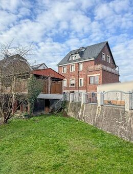 Fachwerkhaus mit historischem Charme zentral in Altenkirchen-Ideal für Handwerker - teils vermietet! - Altenkirchen (Westerwald)