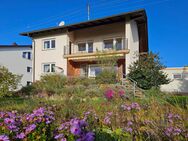 Einfamilienhaus mit Einliegerwohnung und großzügigem Gartenparadies in Wiesloch - Wiesloch