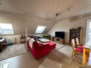 Gemütliche Wohnung mit niedrigen Energiekosten, Balkon, Stellplatz und zusätzlichem Dachspitz-Zimmer in Rheinmünster zu verkaufen! - Rheinmünster
