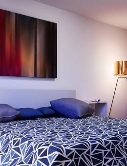 Tolle 3-Zimmer-Wohnung: großes Badezimmer, schöner West-Balkon, Gäste-WC, Abstellräume, etc. - Halberstadt