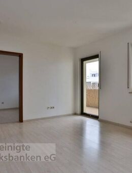 Bezugsfrei! Attraktive 2-Zimmer-Wohnung mit Balkon & Tiefgaragenstellplatz - Tamm