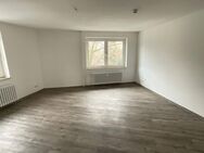 2-Zimmer-Wohnung mit großem Wohnzimmer in Duisburg Beeckerwerth - Duisburg