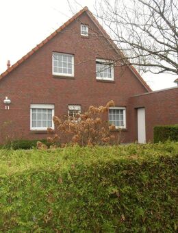 Gemütliche Dachgeschosswohnung in Asel - Wittmund