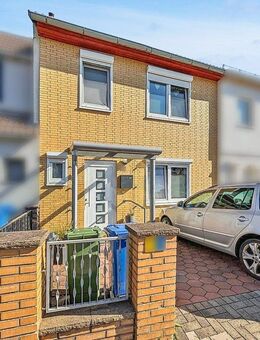 Mit viel Liebe modernisiert: Charmantes Reihenmittelhaus mit Garten in Salzgitter-Lebenstedt - Salzgitter