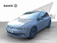 VW Golf, 1.5 l VIII MOVE eTSI OPF, Jahr 2023 - Lampertheim