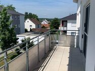 Gemütliche DG-Wohnung inkl. EBK und Stellplatz im schönen Uffenheim zu vermieten - Uffenheim