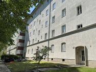 RESERVIERT vermietete 3,5 Zimmer Wohnung im Riemenschneiderweg - Berlin