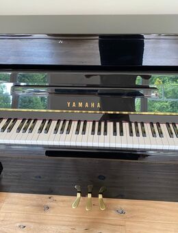 Klavier Yamaha Silent Piano B2 ESG2 inklusive Klavierstuhl - Hamburg