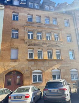 Schöne, helle und leerstehende 2,5 Zimmer Maisonettewohnung - Nürnberg