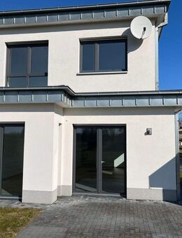 **VERMIETET** Tolle Doppelhaushälfte zur Miete - Wolfsburg