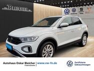 VW T-Roc, 1.5 TSI Life OPF, Jahr 2024 - Friedrichshafen