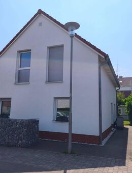 Charmantes Einfamilienhaus mit Garten in Gladbeck - Gladbeck