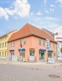 IMMOBERLIN.DE - Historisches, 2006 saniertes Wohn- + Geschäftshaus mit Ausbaupotential im Ortszentrum - Gransee