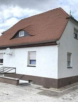 EFH mit großem Grundstück in Karsdorf - Karsdorf