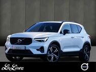 Volvo XC40, B4 (B) Ultra Dark, Jahr 2024 - Saarbrücken